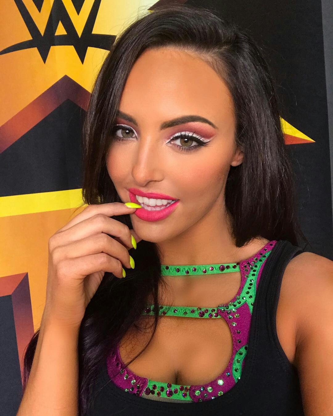 Peyton Royce Wallpapers