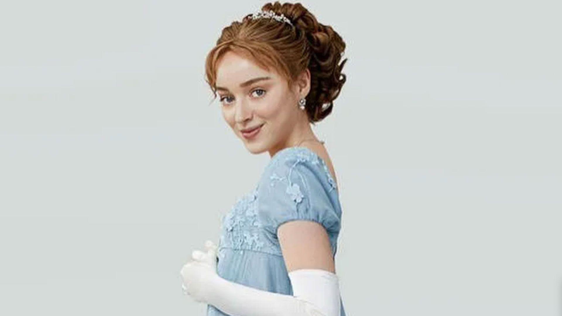 Phoebe Dynevor Cute 2021 Wallpapers