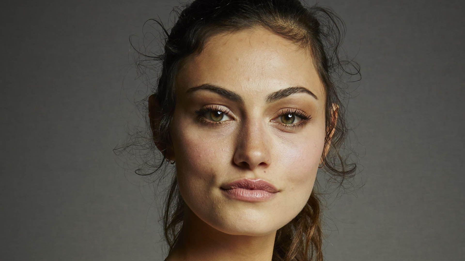 Phoebe Tonkin 2020 Wallpapers