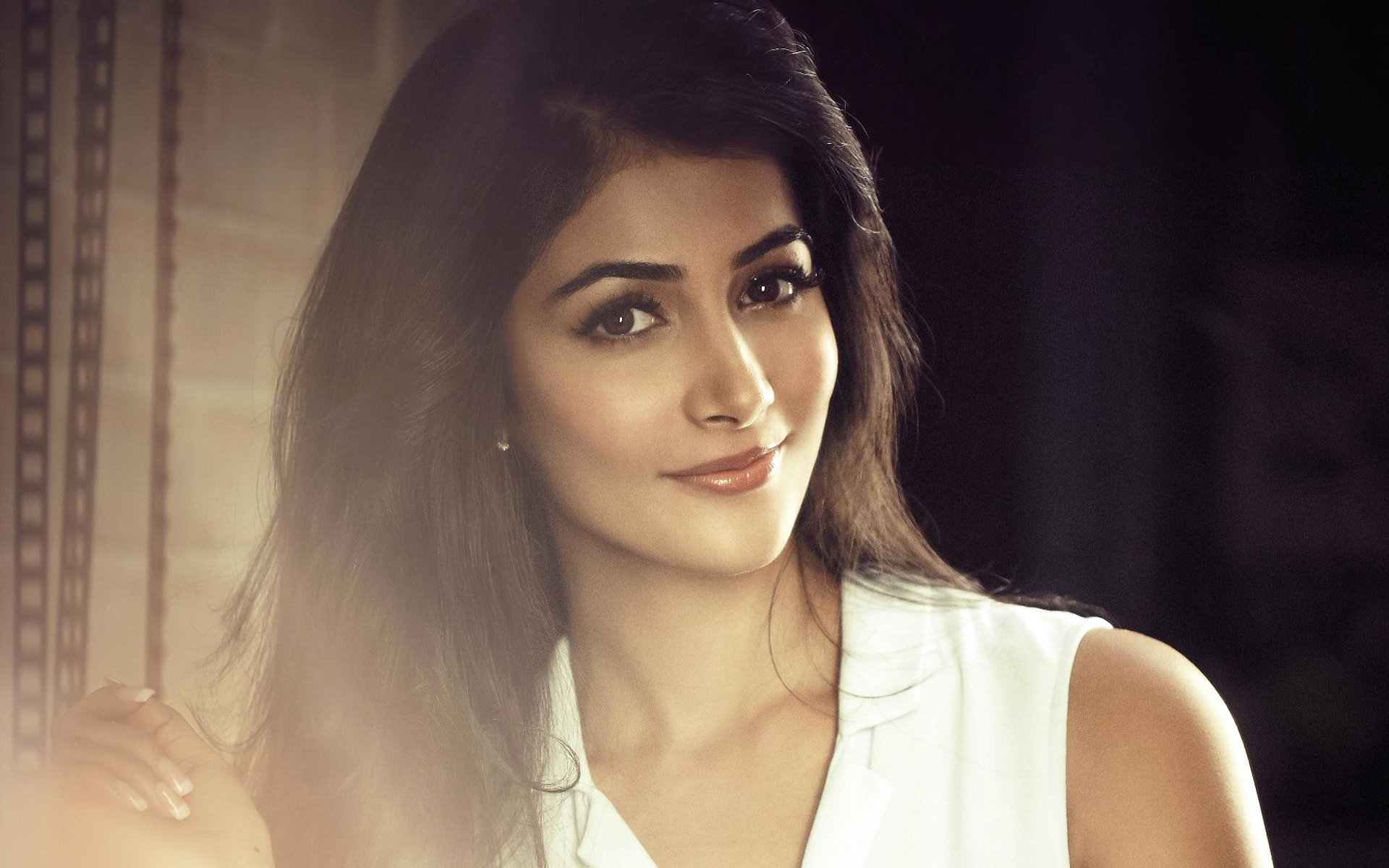 Pooja Hegde Wallpapers