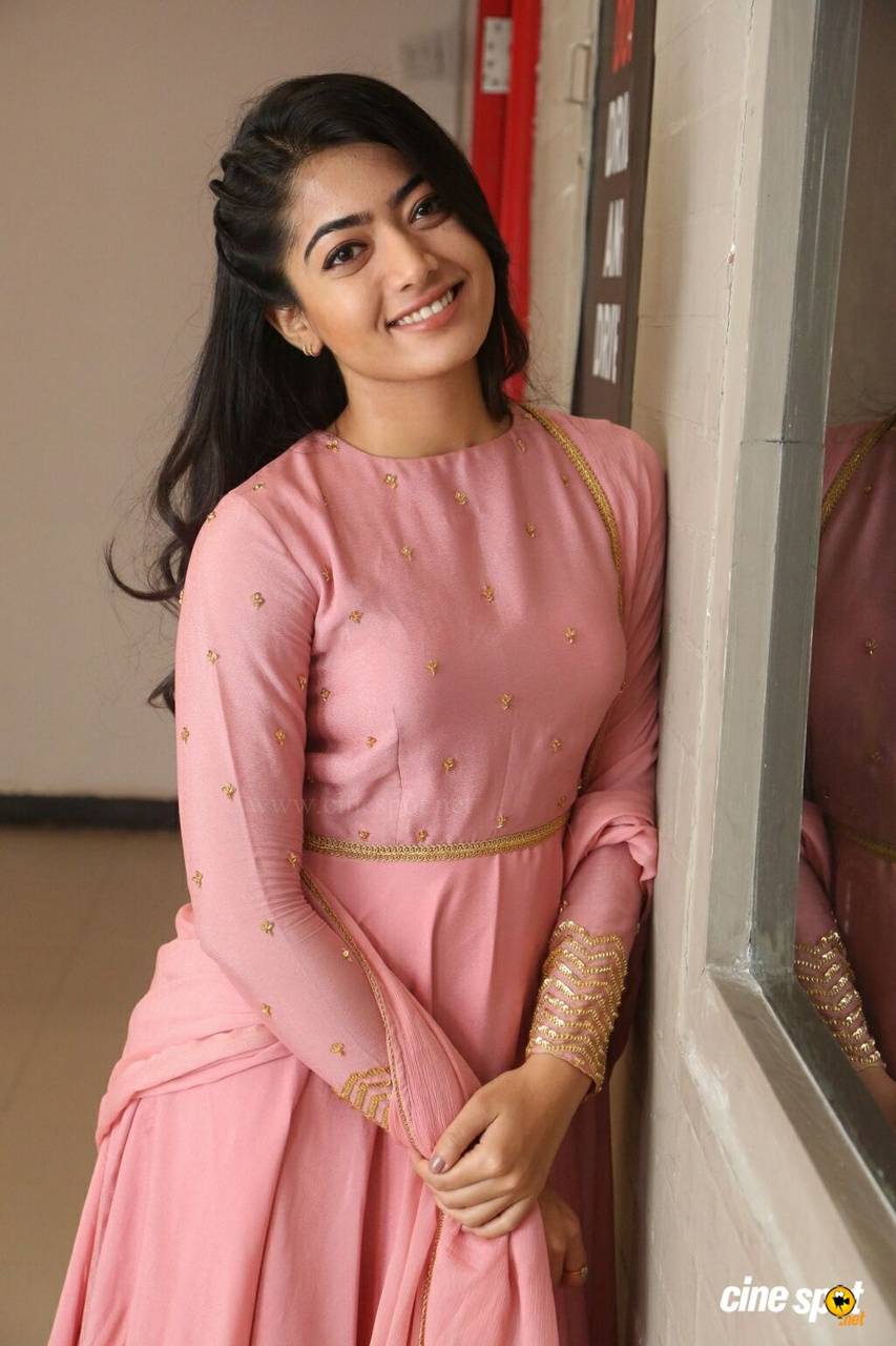 Rashmika Mandanna Wallpapers