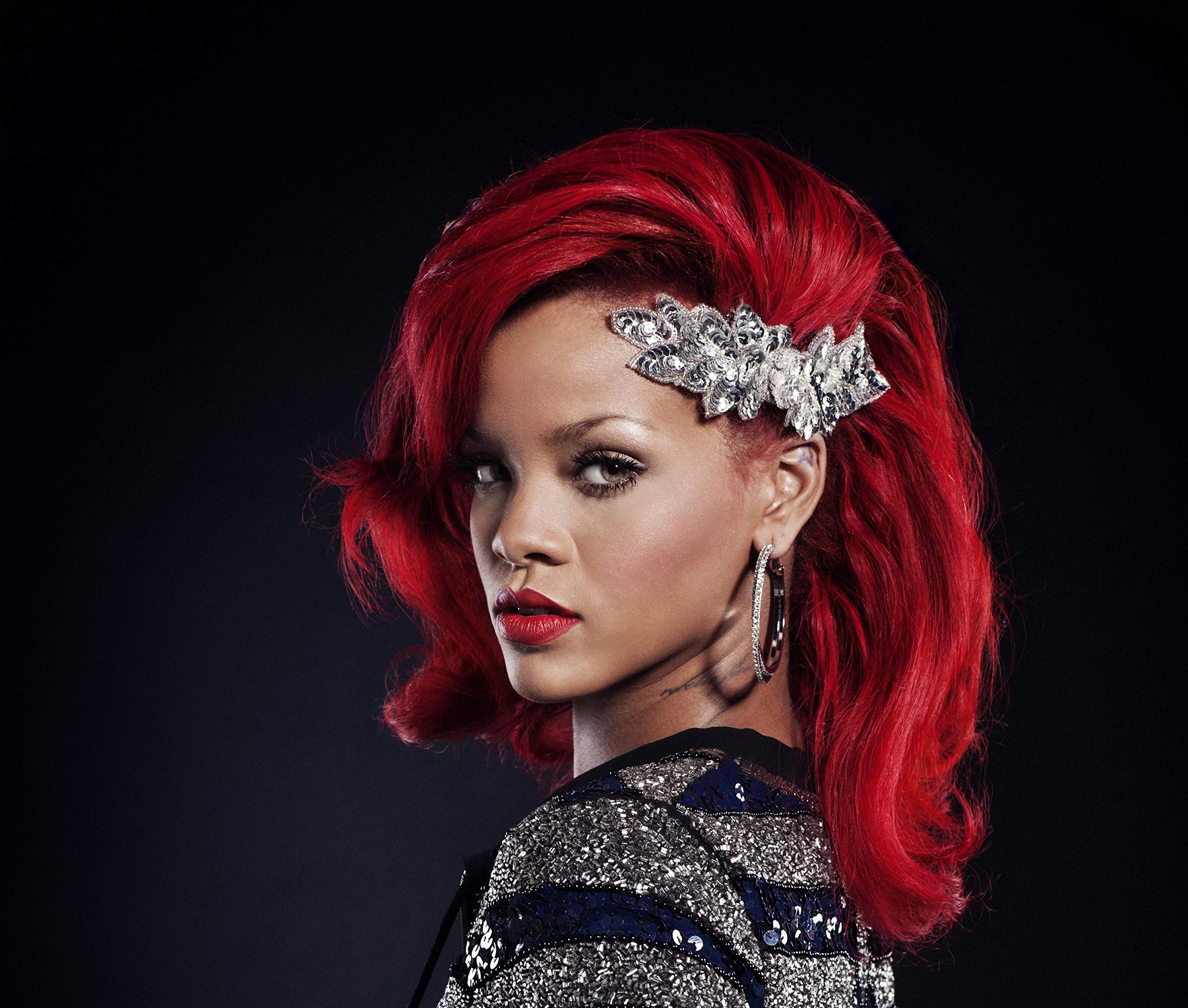 Rihanna Singer Wallpapers