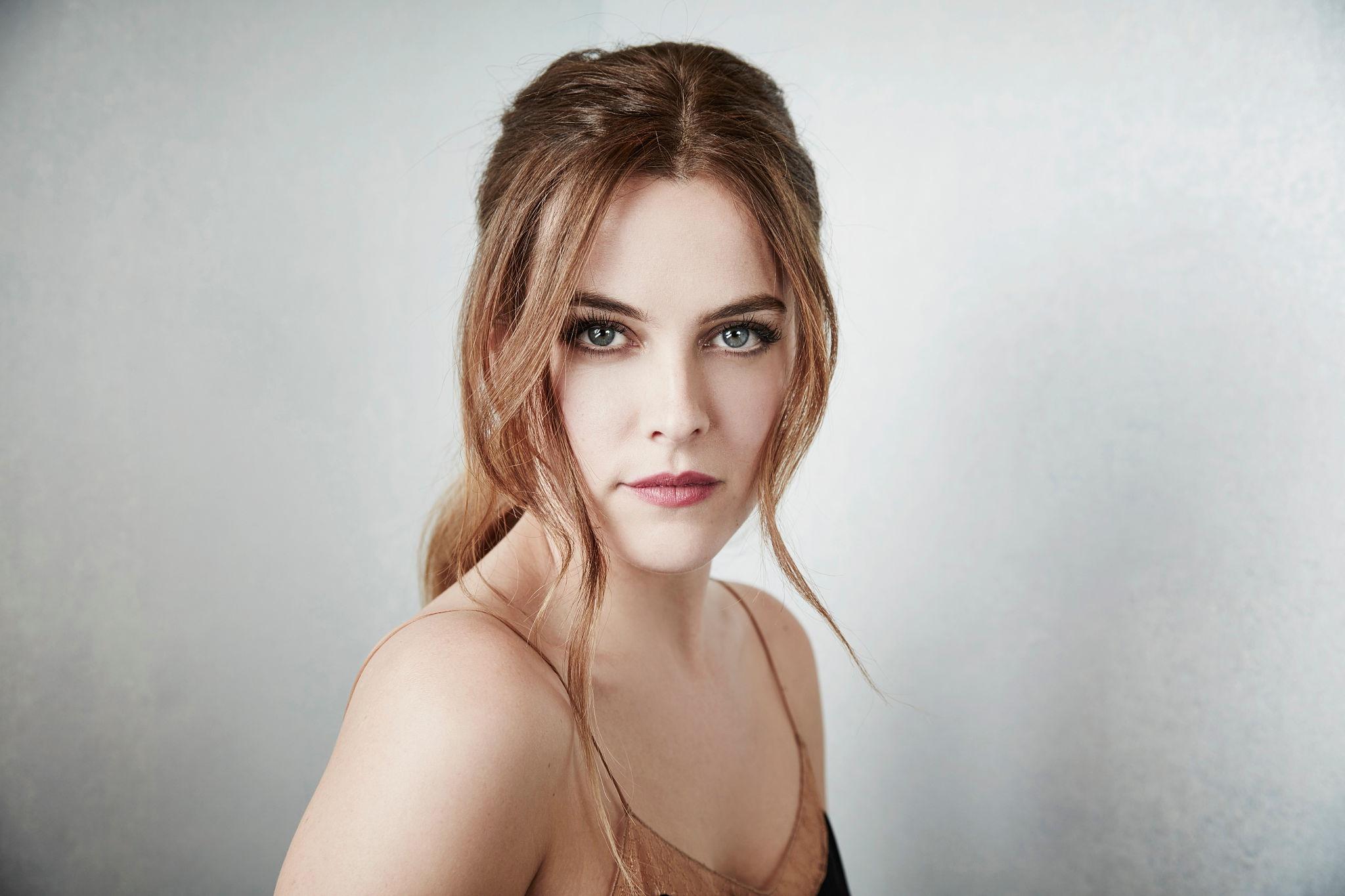 Riley Keough Wallpapers