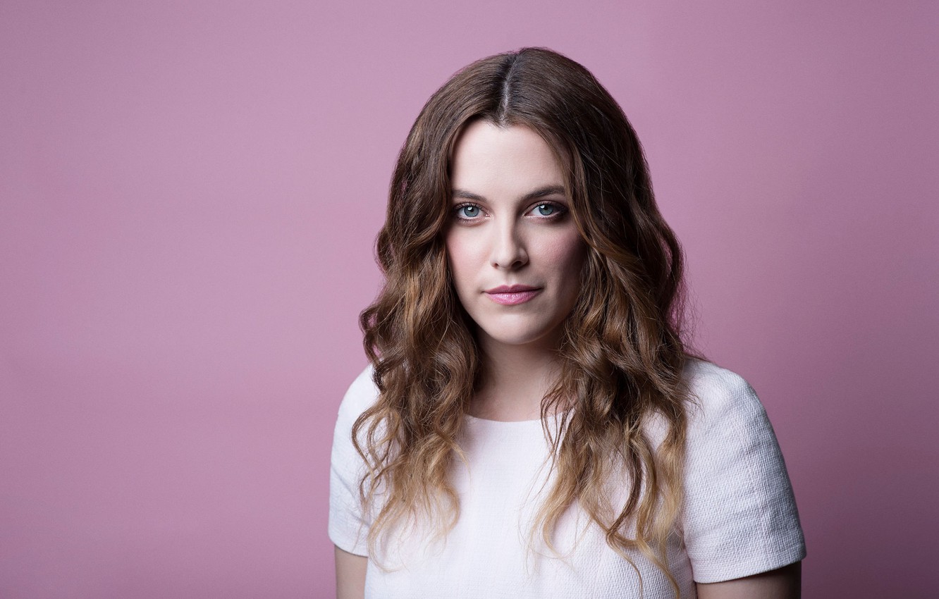 Riley Keough Wallpapers