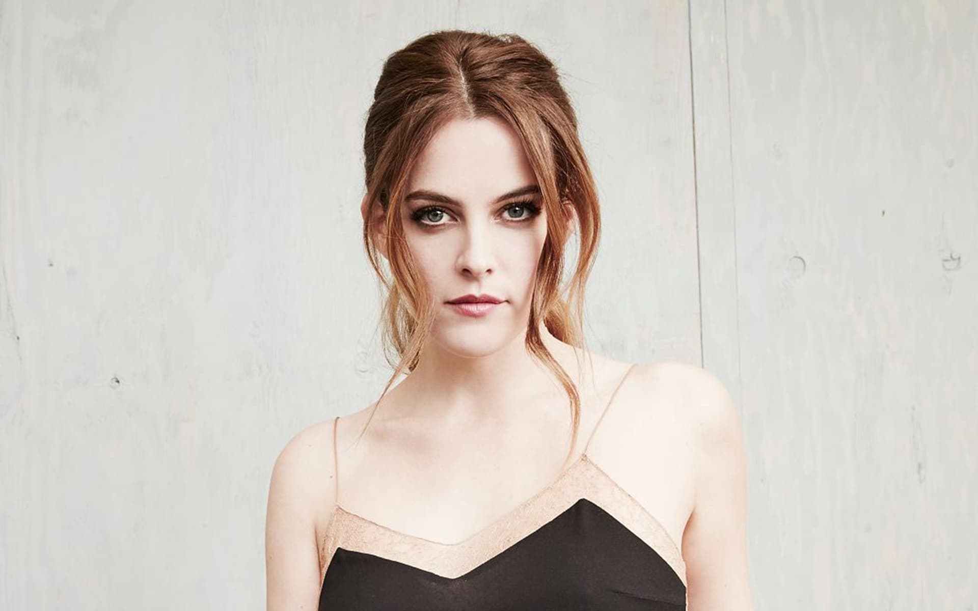 Riley Keough Wallpapers