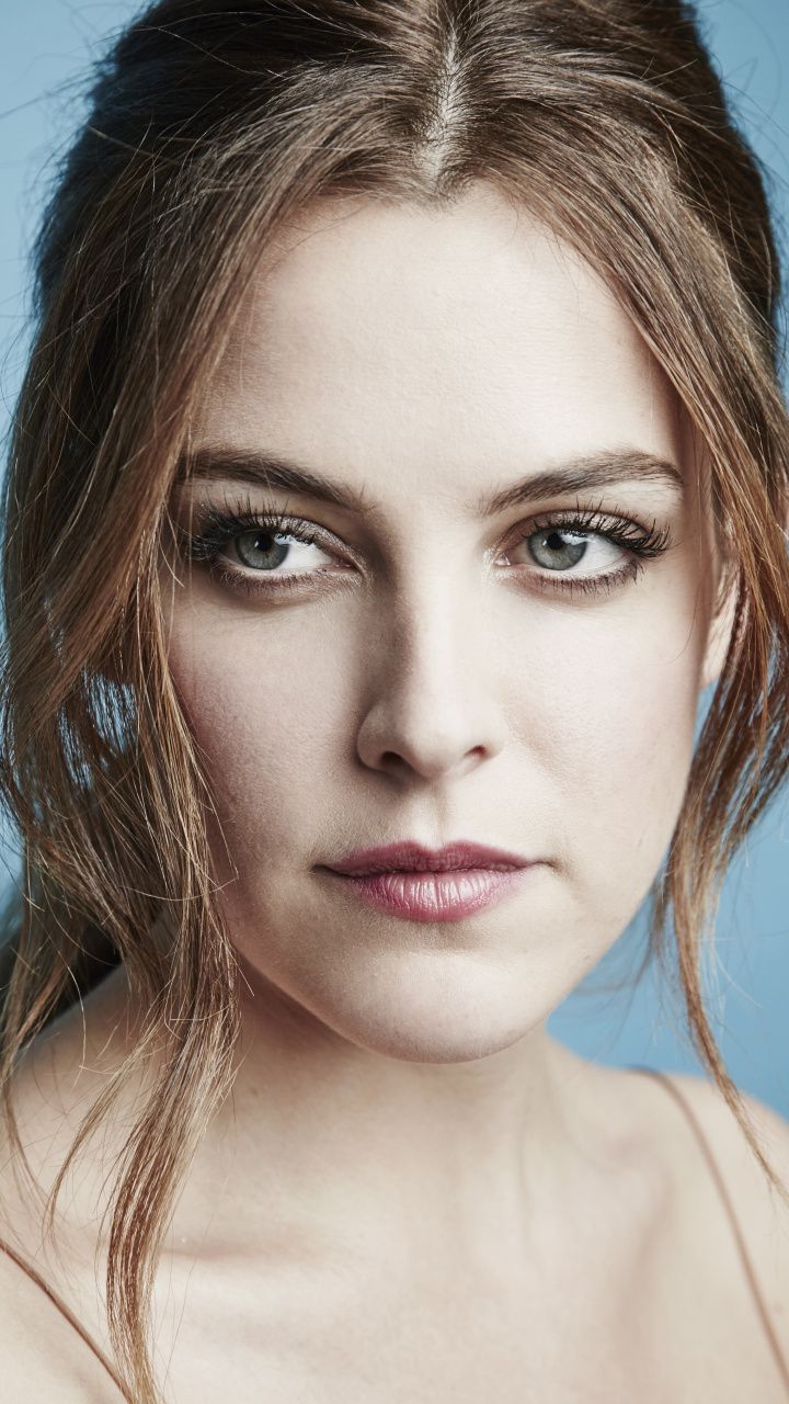 Riley Keough Wallpapers