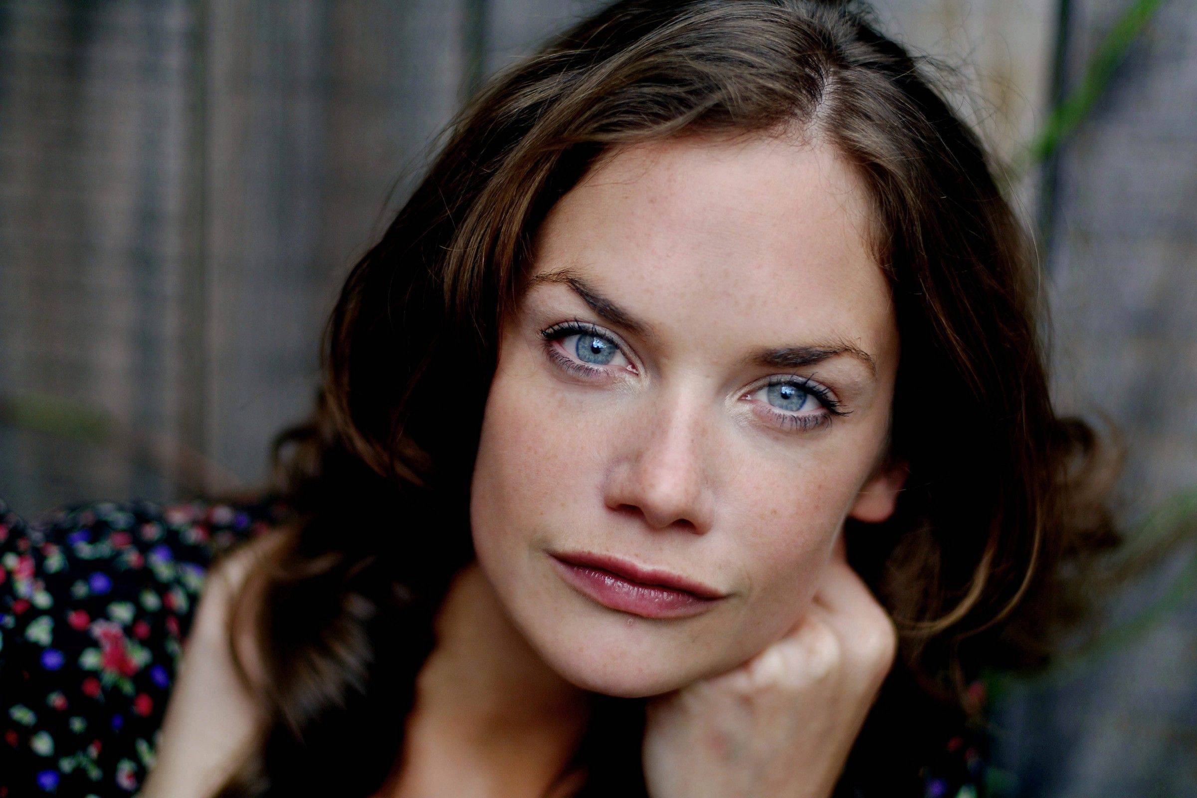 Ruth Wilson Wallpapers