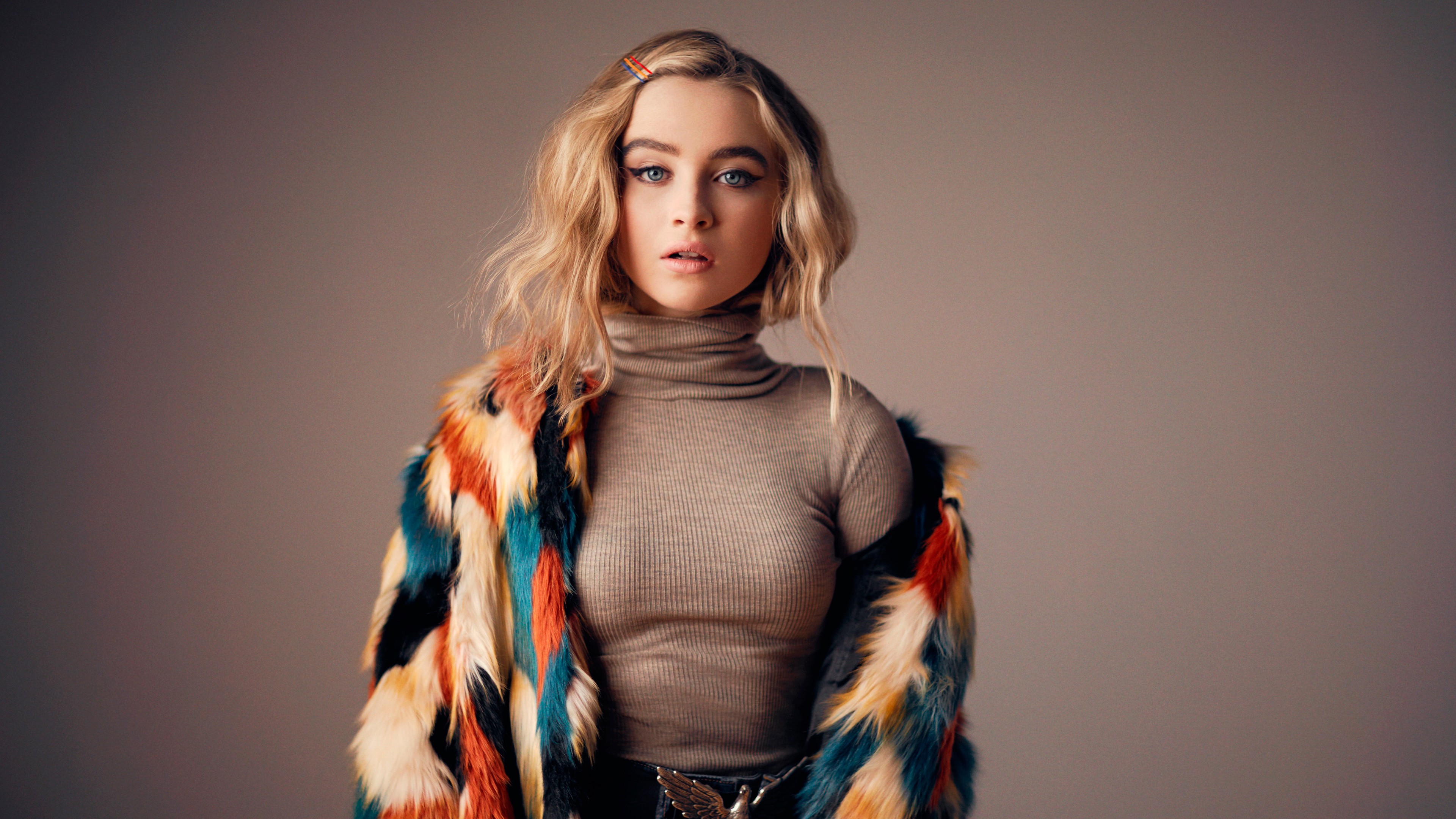 Sabrina Carpenter 4K Wallpapers