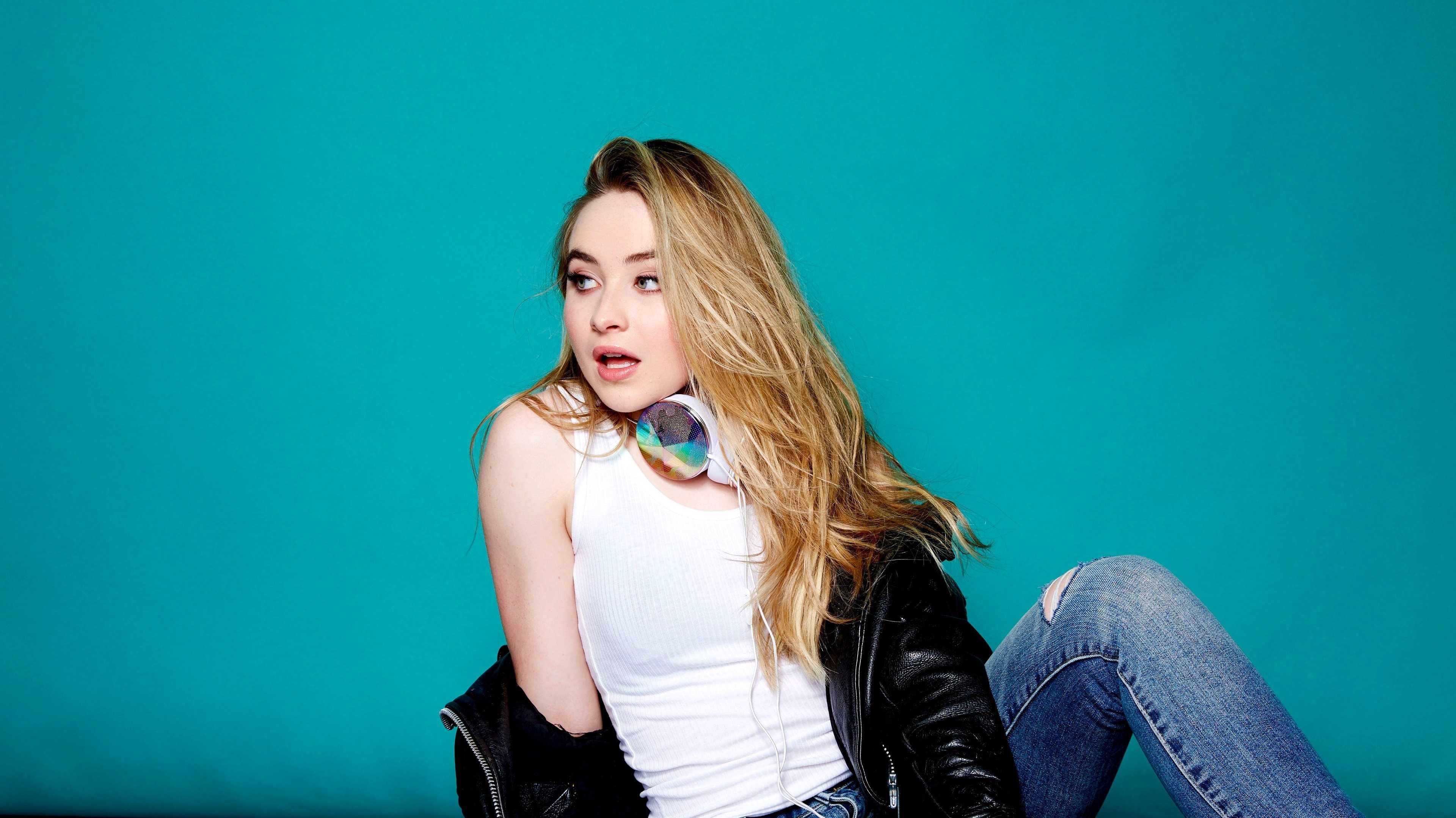 Sabrina Carpenter 4K Wallpapers