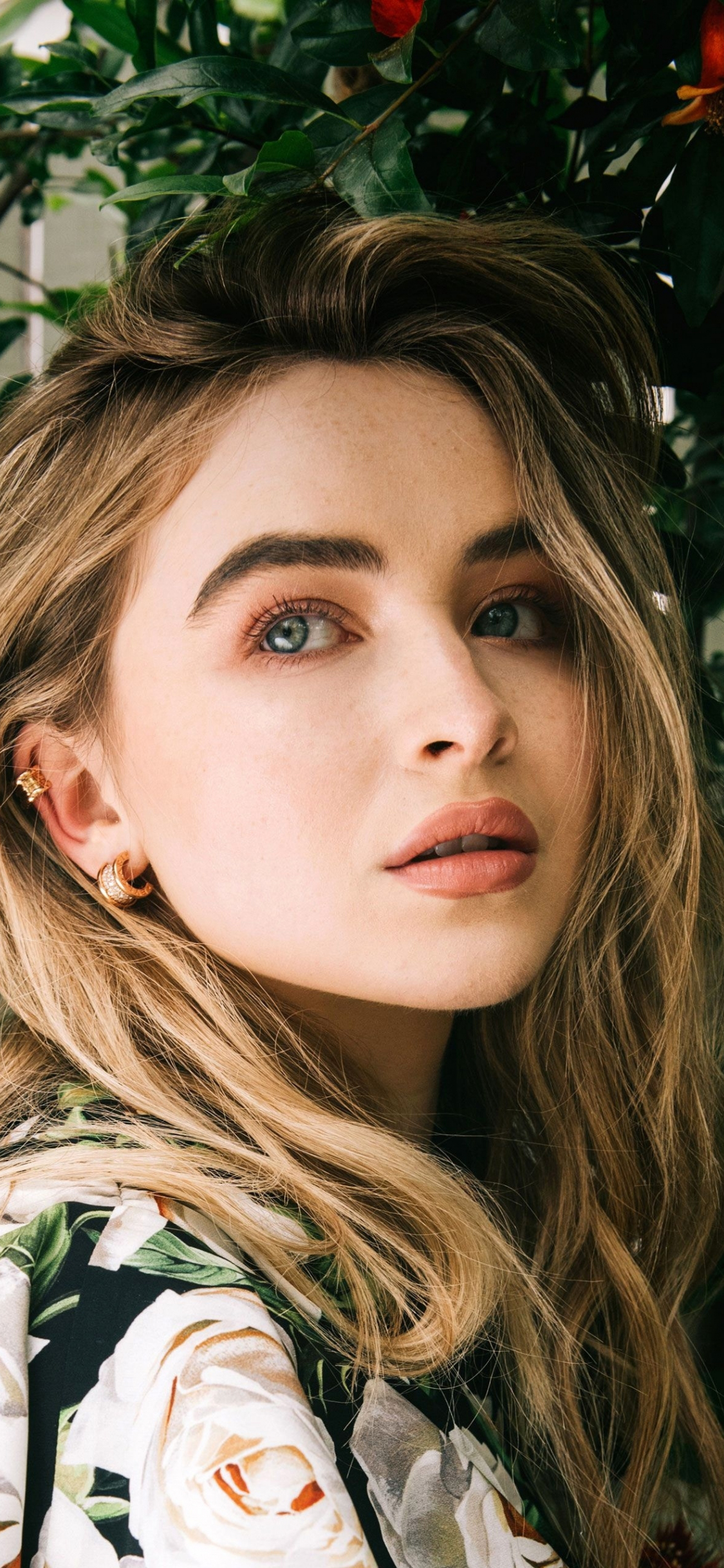 Sabrina Carpenter Beautiful Photoshoot Wallpapers