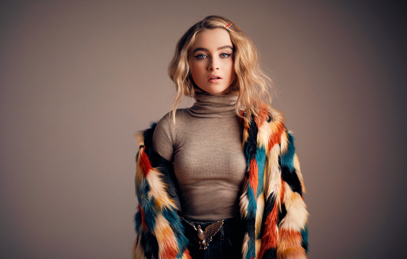 Sabrina Carpenter Singer Photoshoot Wallpapers