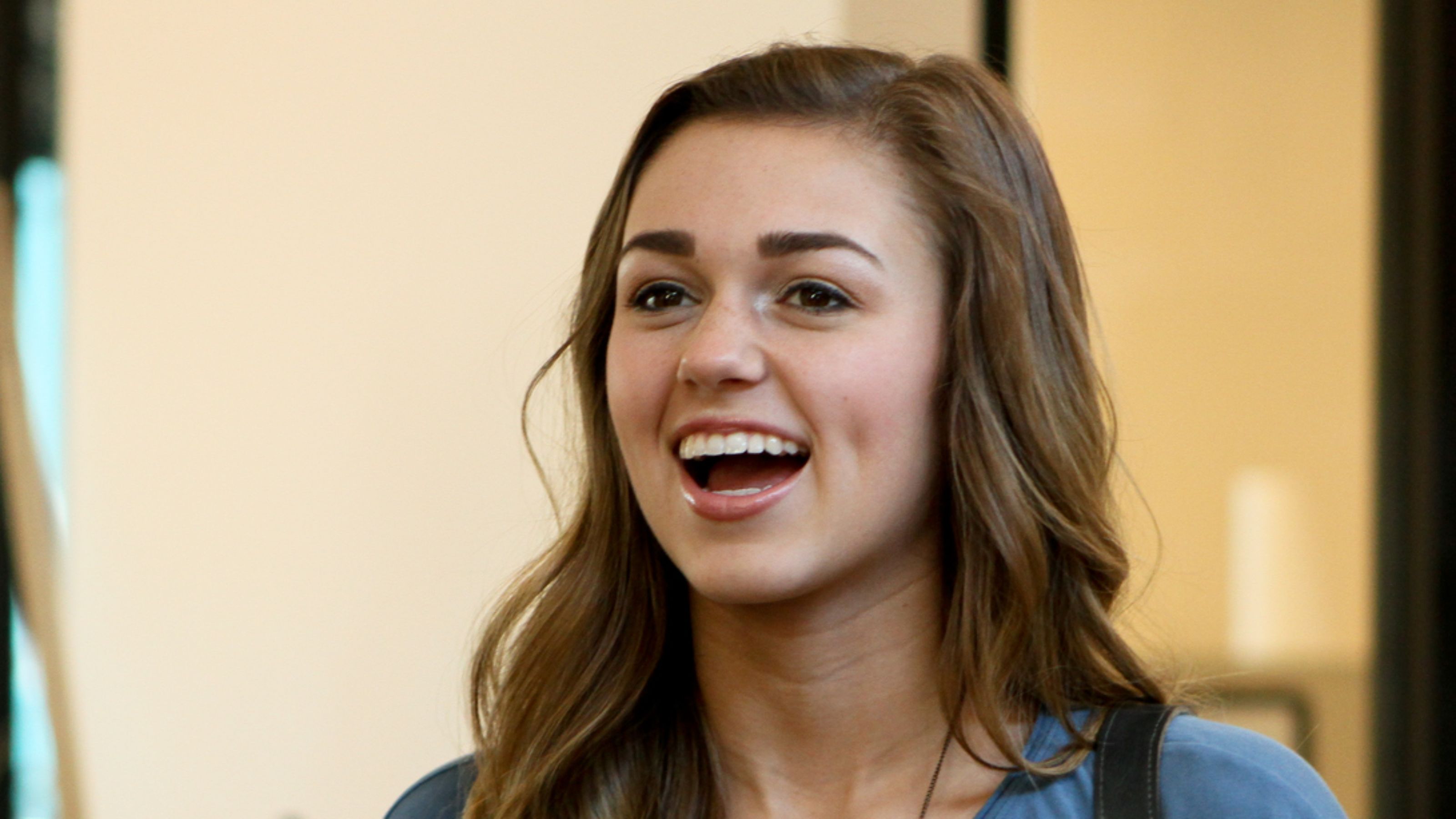 Sadie Robertson Wallpapers