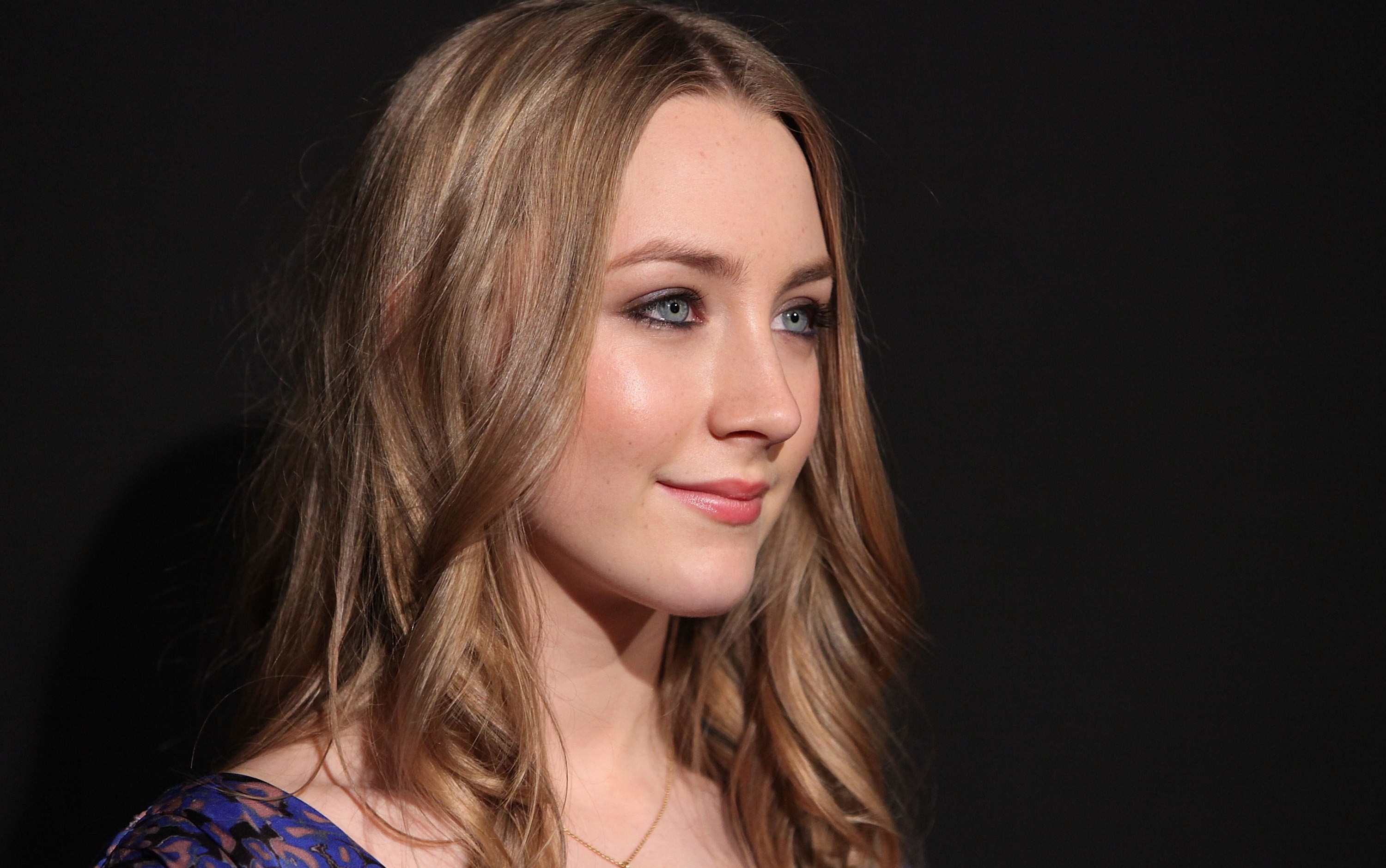 Saoirse Ronan Blue Eyes Wallpapers