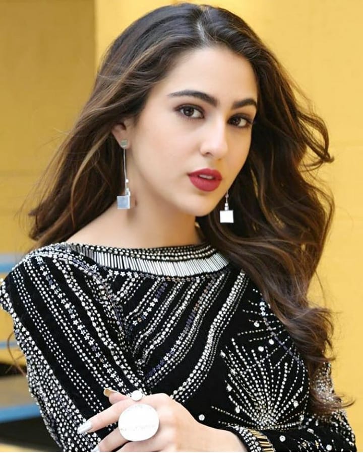 Sara Ali Khan Wallpapers