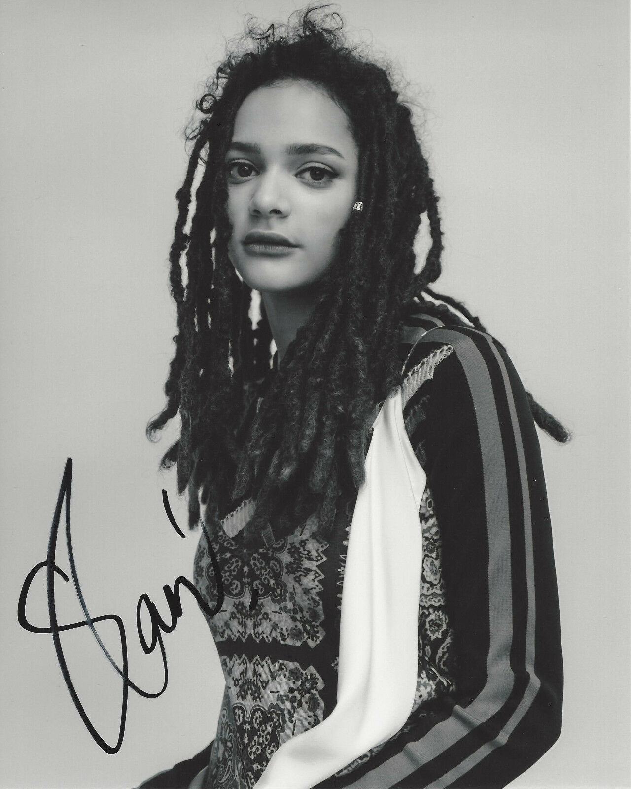 Sasha Lane Wallpapers