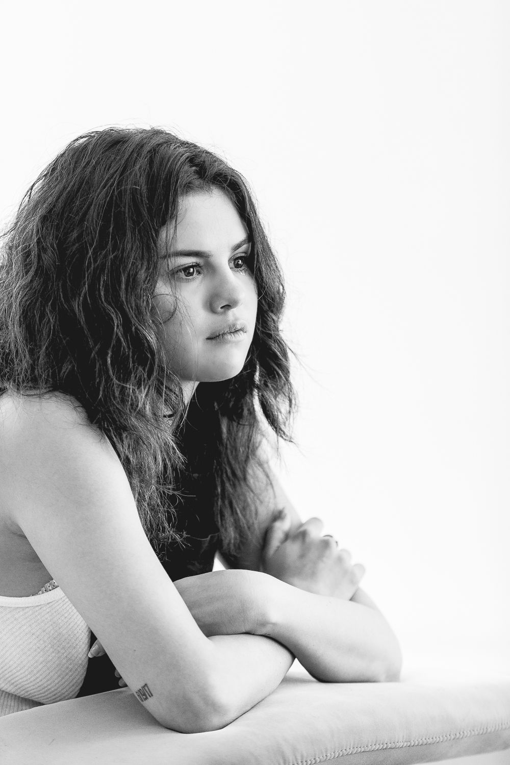 Selena Gomez Monochrome Photoshoot 2021 Wallpapers