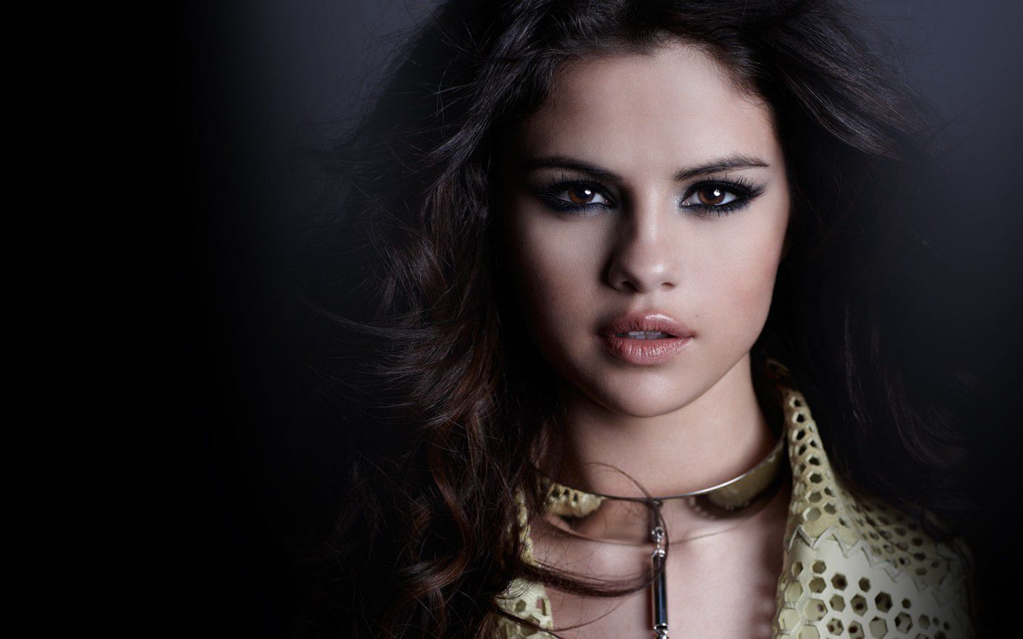 Selena Gomez Photoshoot 2019 Wallpapers