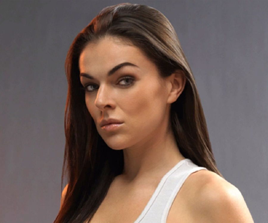 Serinda Swan Tron Actress Wallpapers