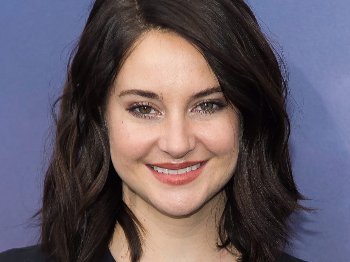 Shailene Woodley Short Hair Wallpapers