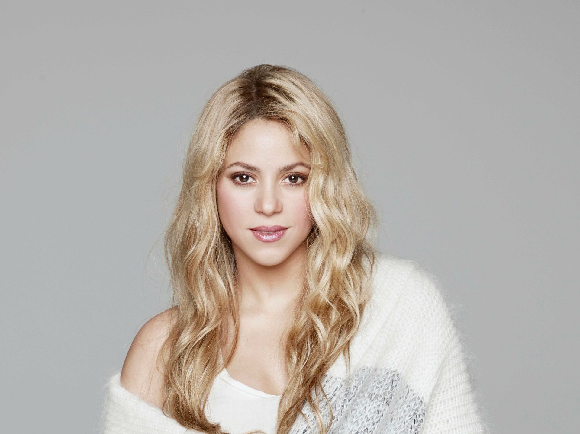 Shakira Hot 2017 Wallpapers