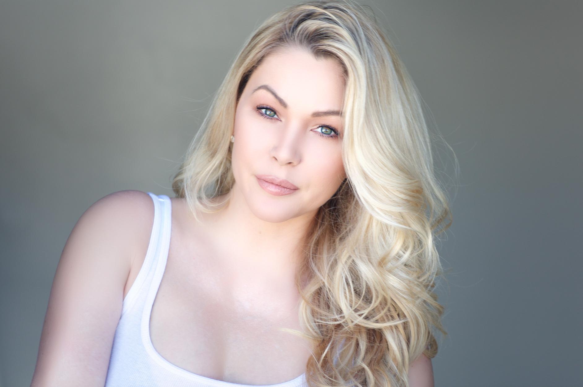 Shanna Moakler Wallpapers