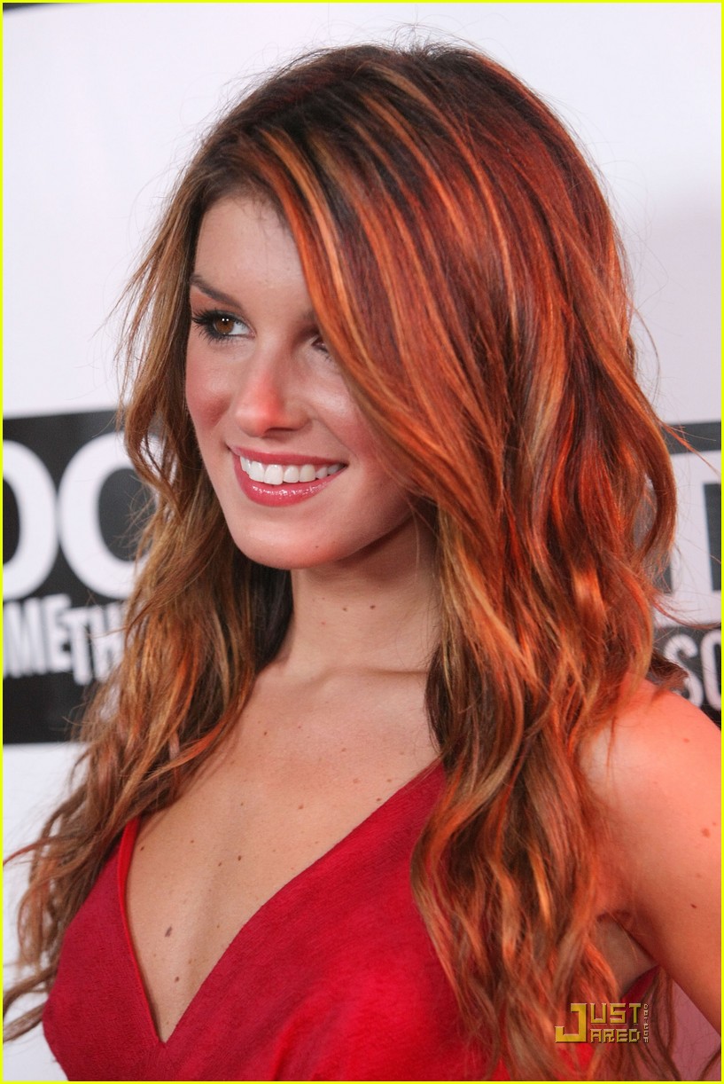 Shenae Grimes Wallpapers