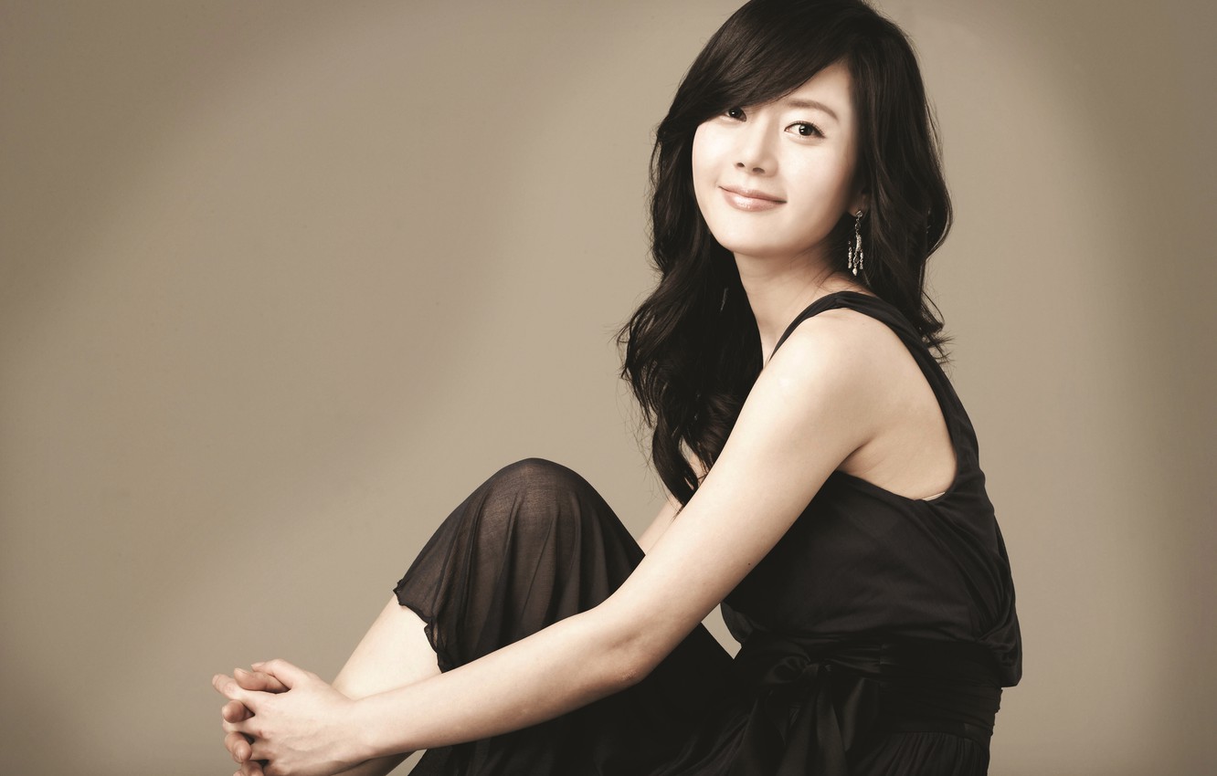 Shin Min-a Wallpapers