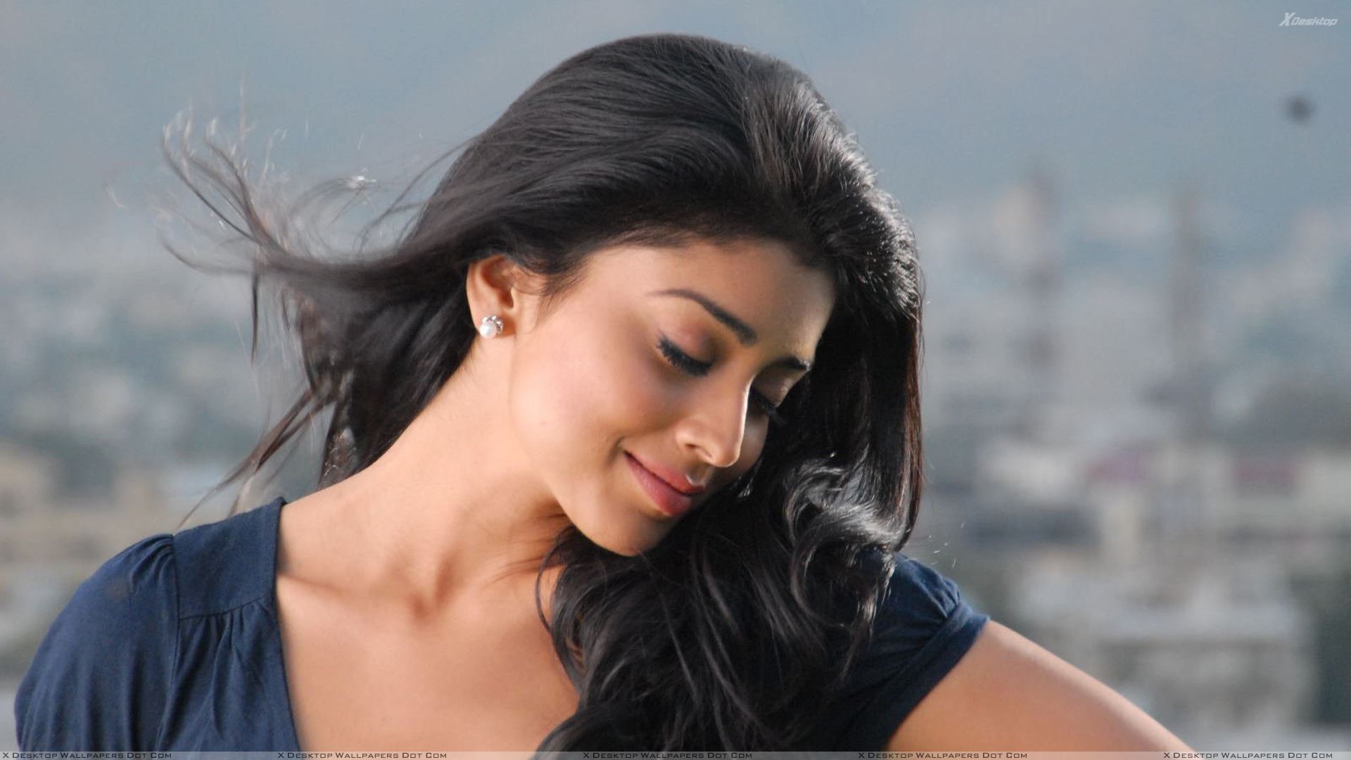 Shriya Saran Wallpapers