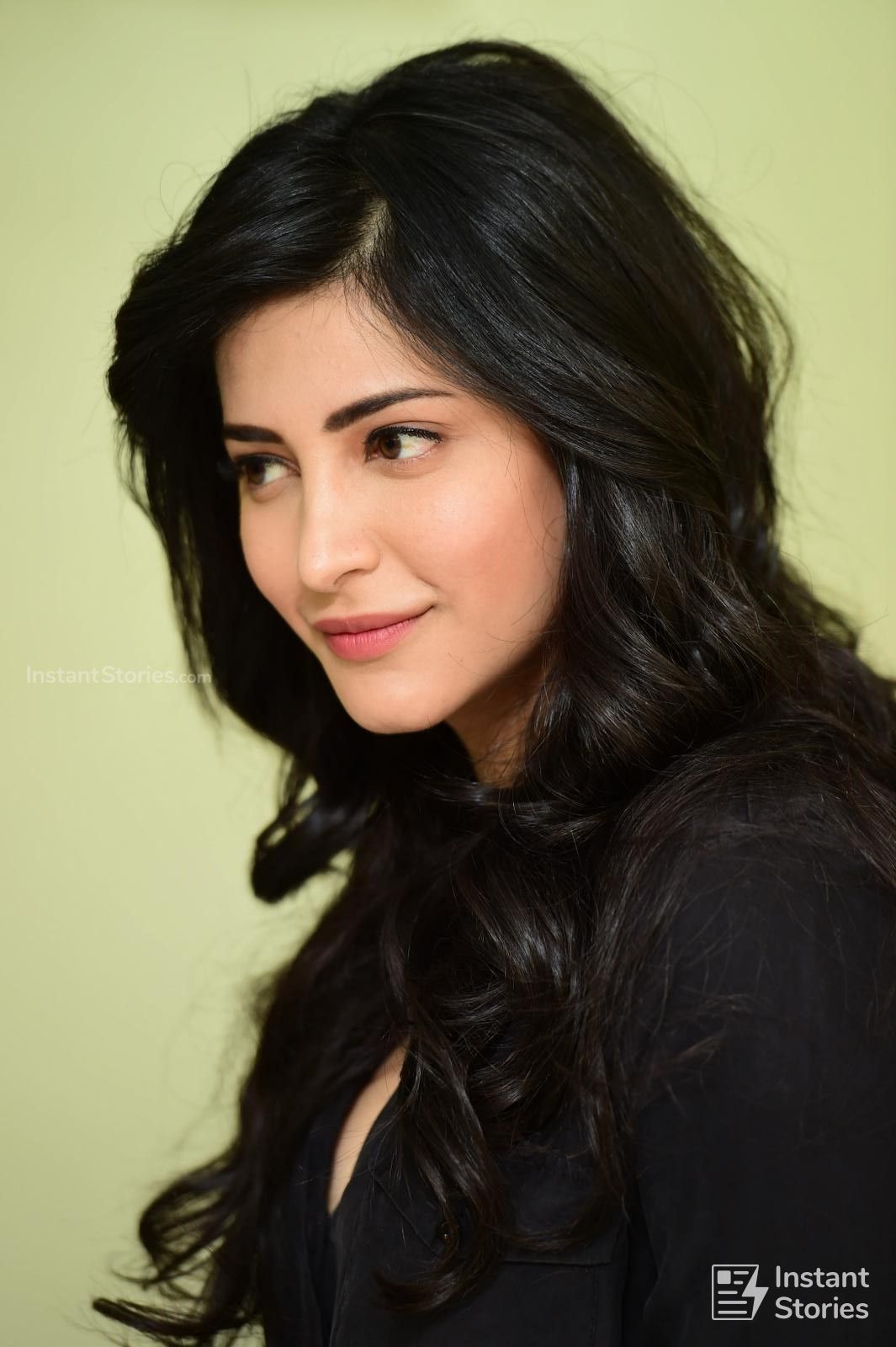 Shruti Haasan Wallpapers