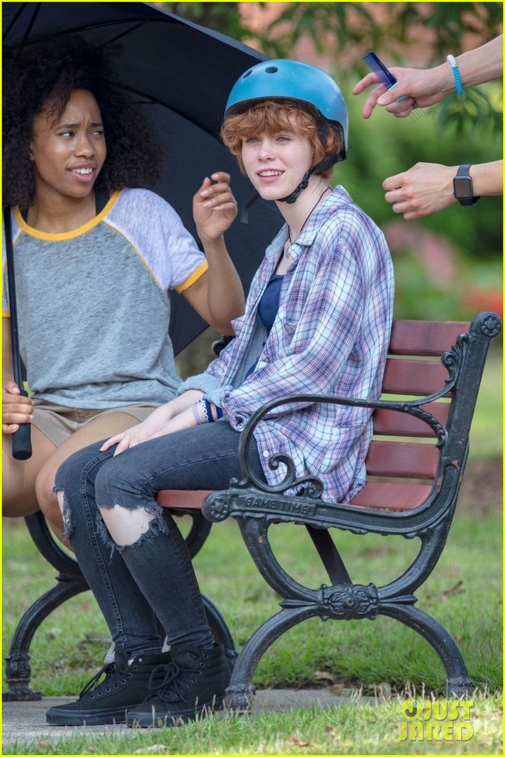 Sophia Lillis 2020 Actress Wallpapers