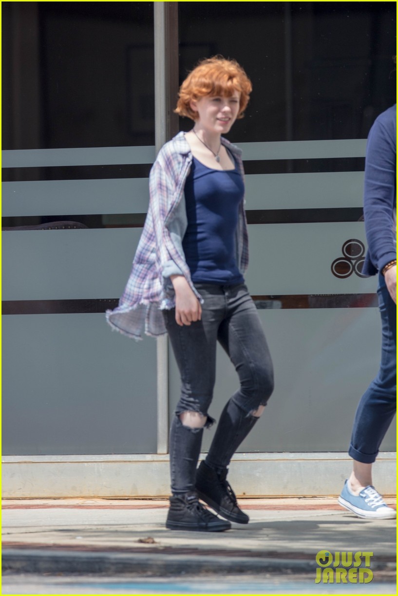 Sophia Lillis Actress 2018 Wallpapers