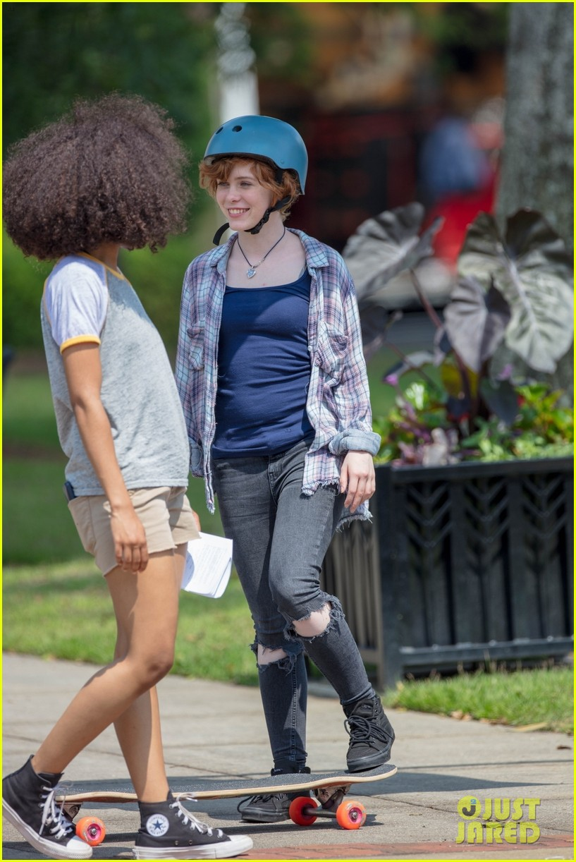 Sophia Lillis Actress 2018 Wallpapers