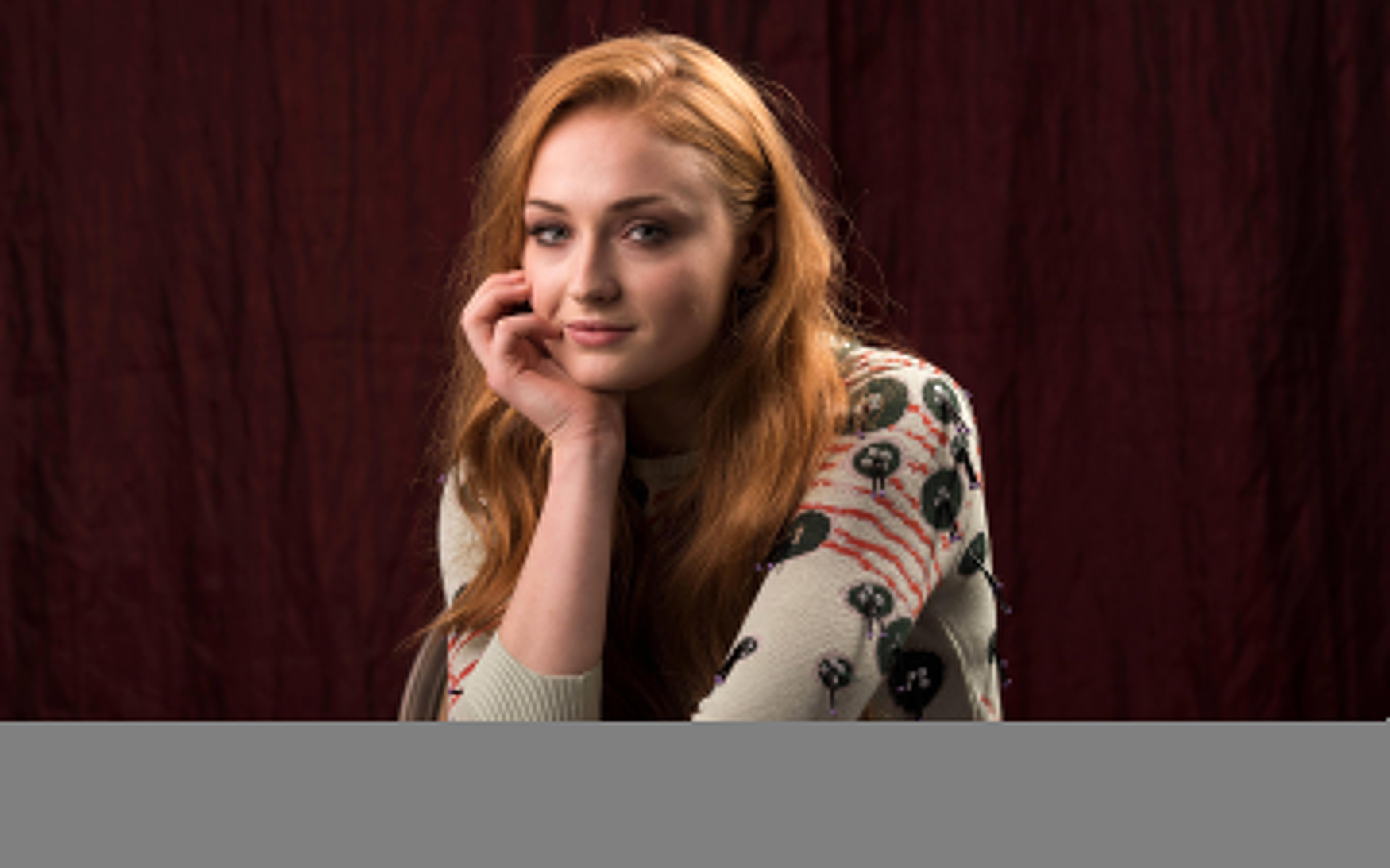 Sophie Turner Monochrome Wallpapers