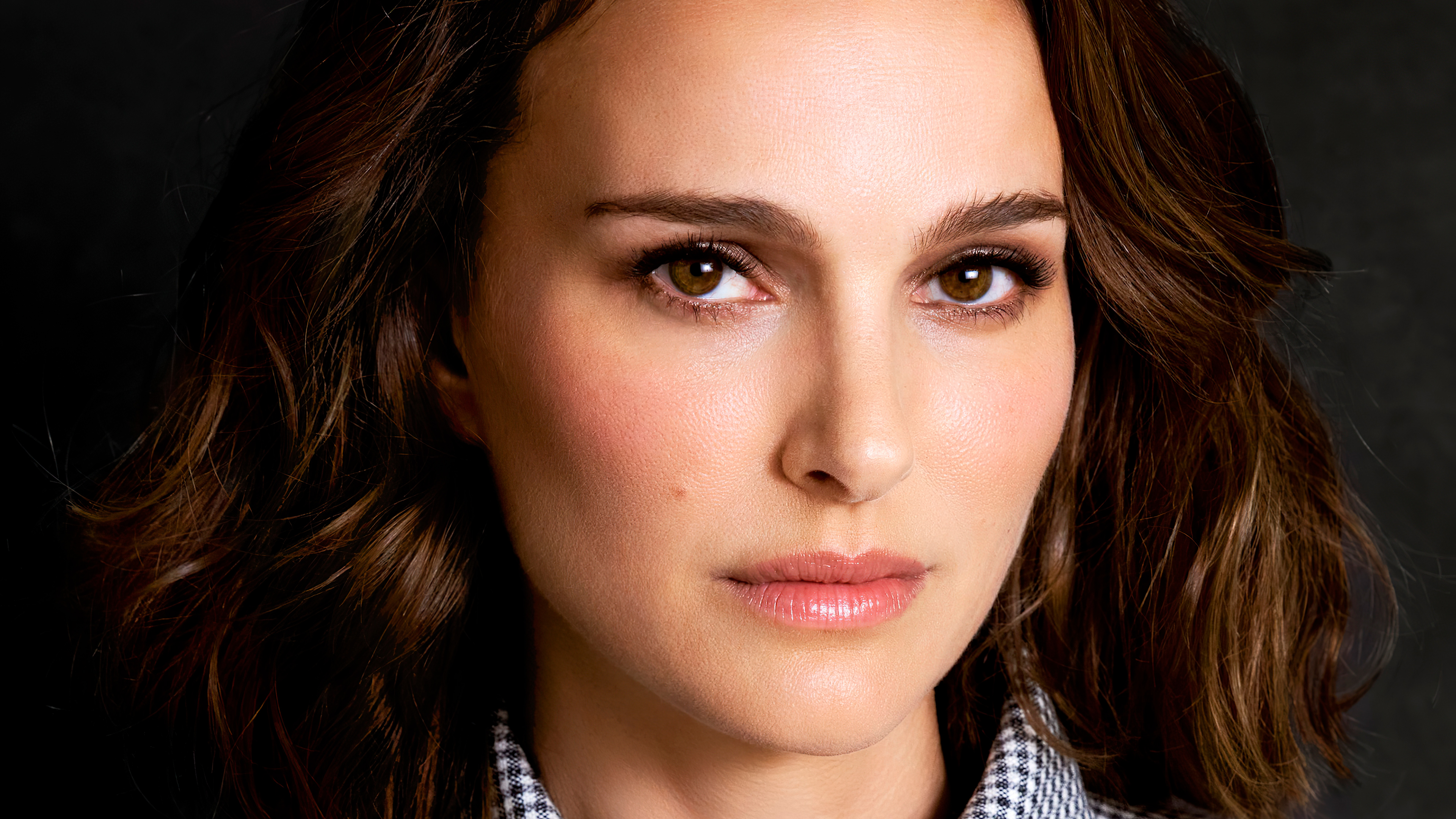 Star War's Natalie Portman Photoshoot Wallpapers