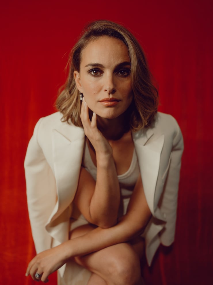 Star War's Natalie Portman Photoshoot Wallpapers