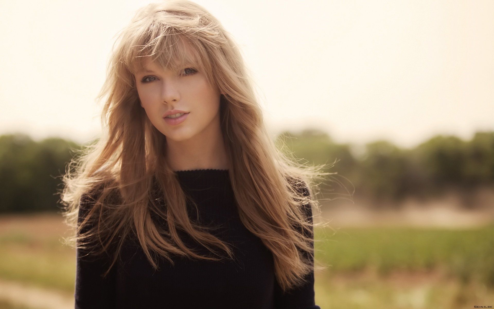 Taylor Swift Latest Wallpapers