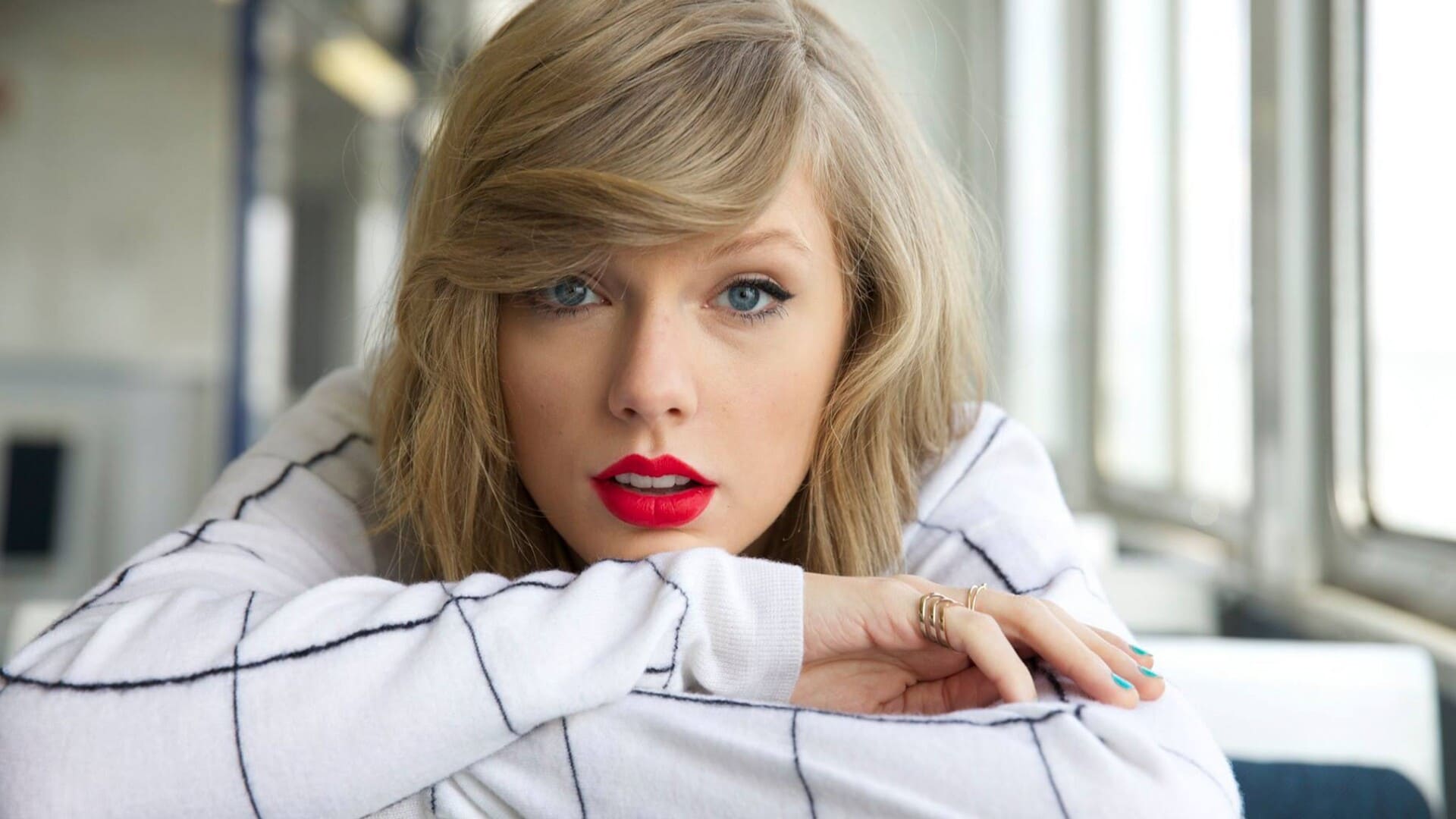 Taylor Swift Latest Wallpapers