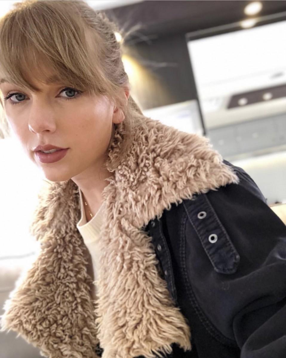Taylor Swift Photoshoot 2019 Wallpapers