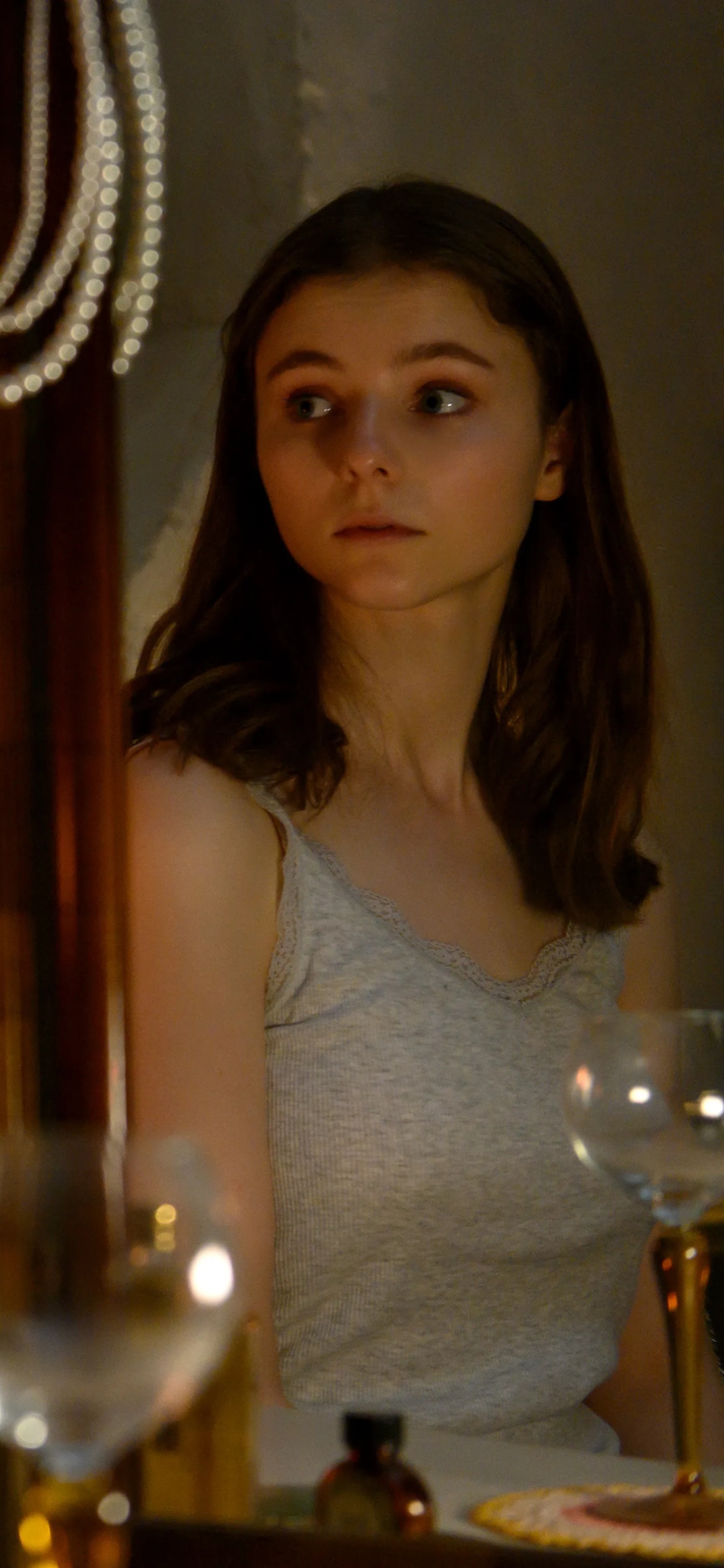 Thomasin McKenzie HD Wallpapers