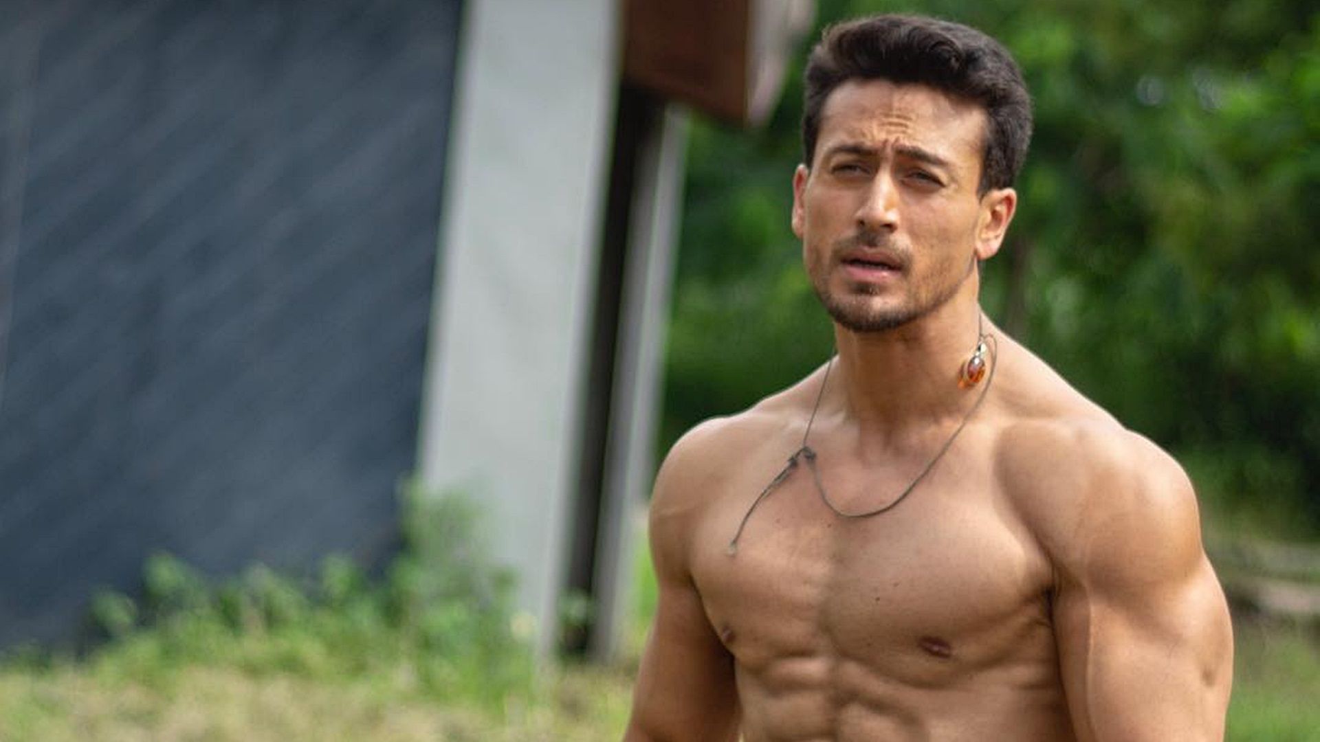 Tiger Shroff Body Wallpapers