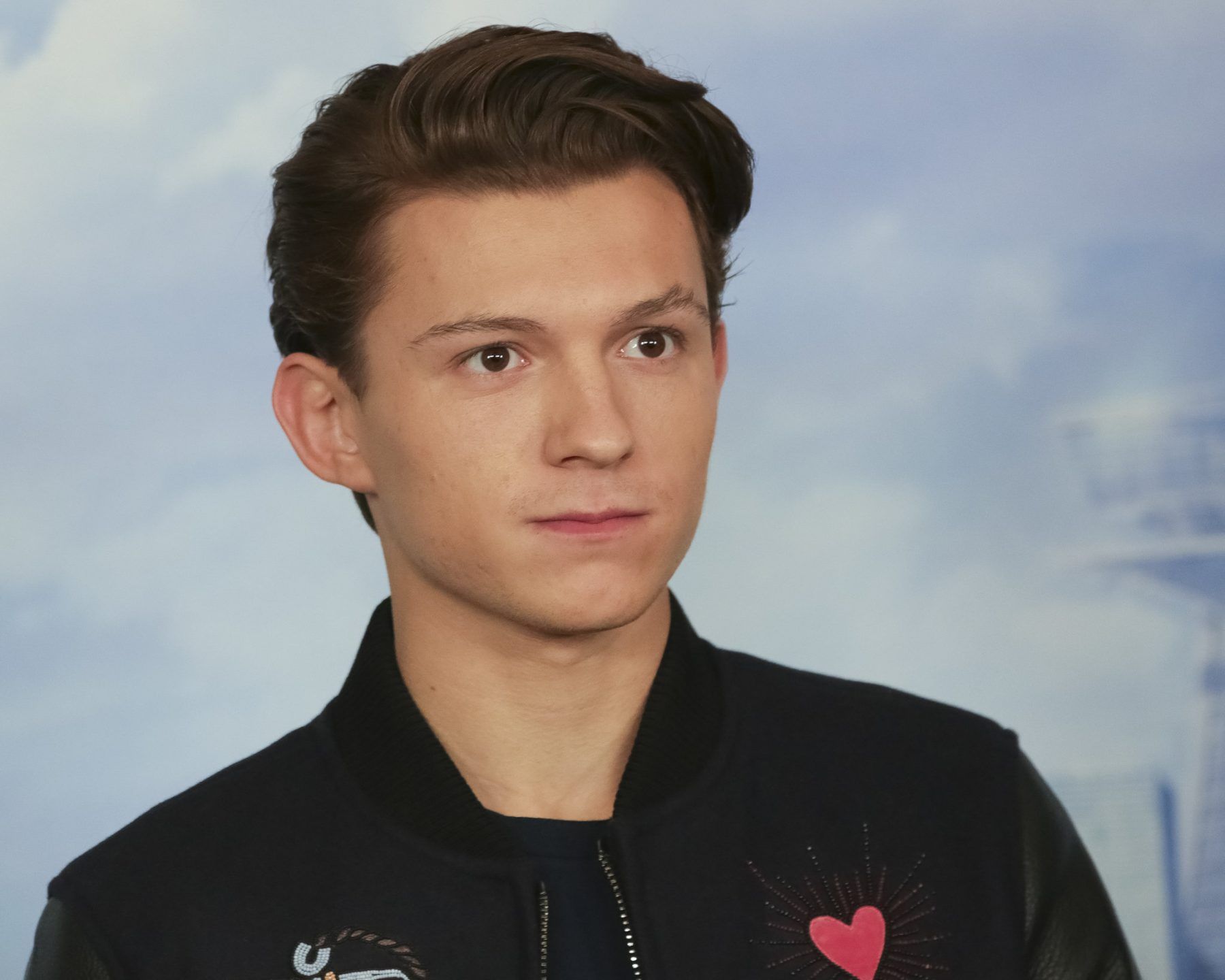 Tom Holland HD Wallpapers