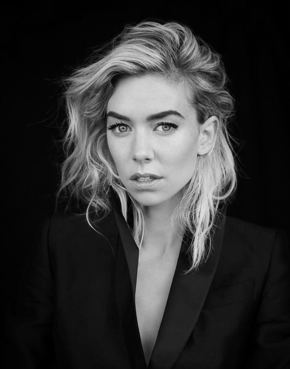 Vanessa Kirby Monochrome Wallpapers