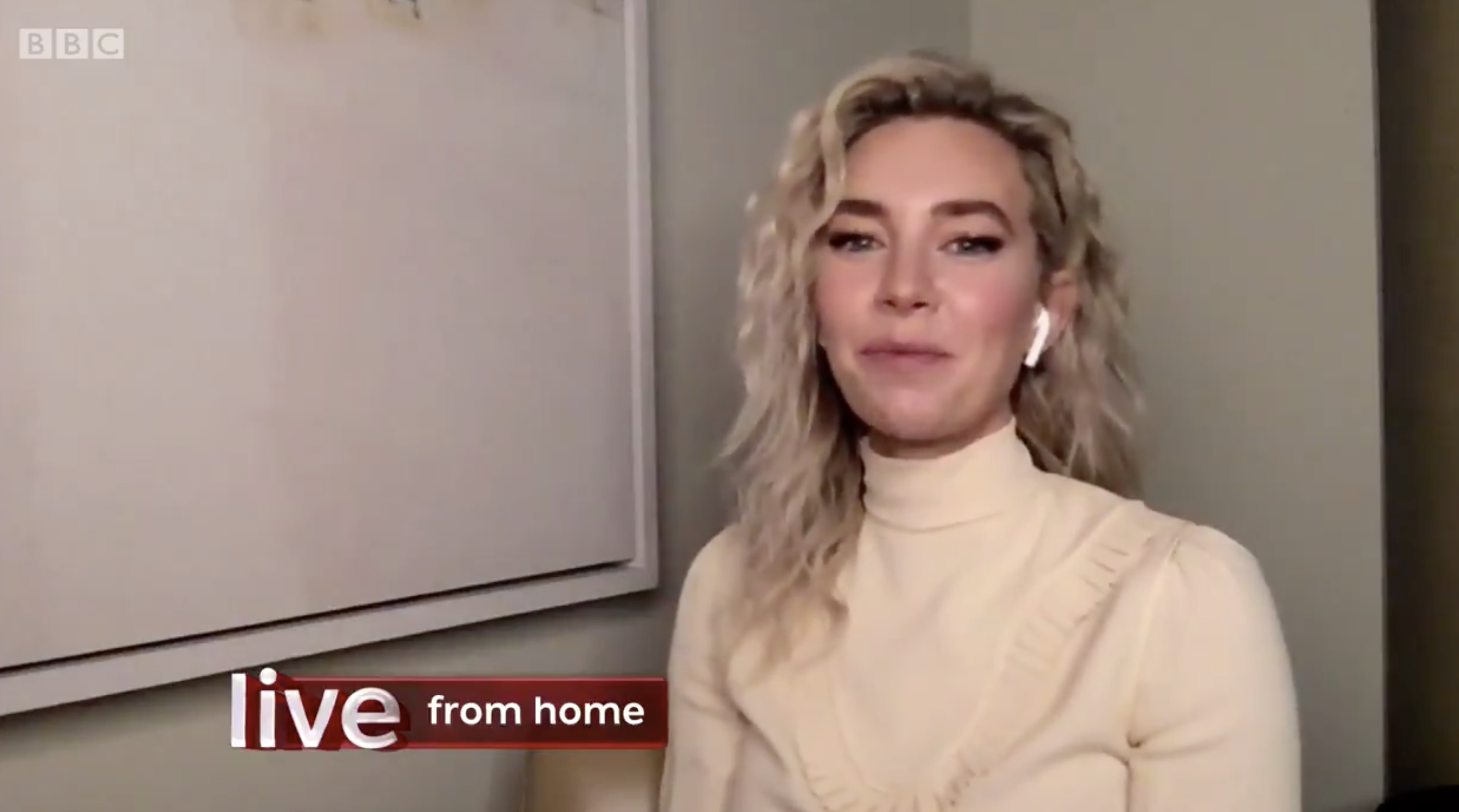 Vanessa Kirby New 2021 Wallpapers