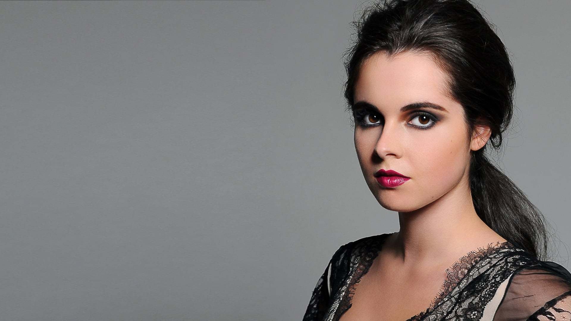 Vanessa Marano 2020 Wallpapers