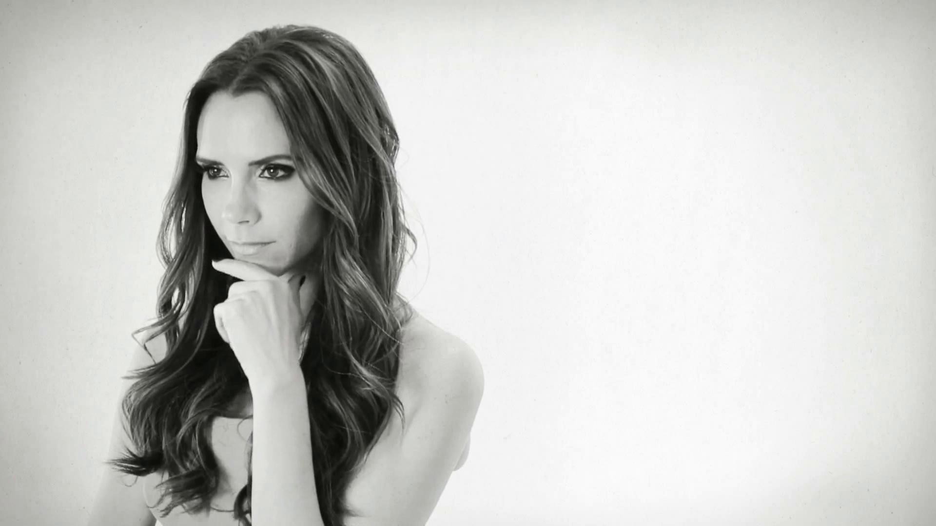 Victoria Beckham Wallpapers