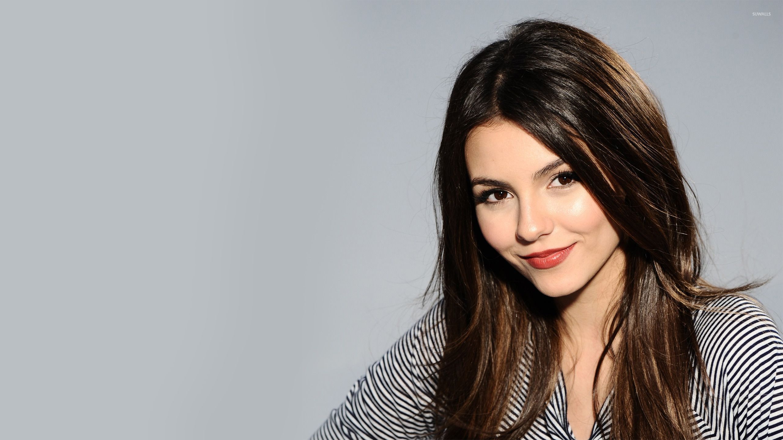 Victoria Justice 2017 Wallpapers