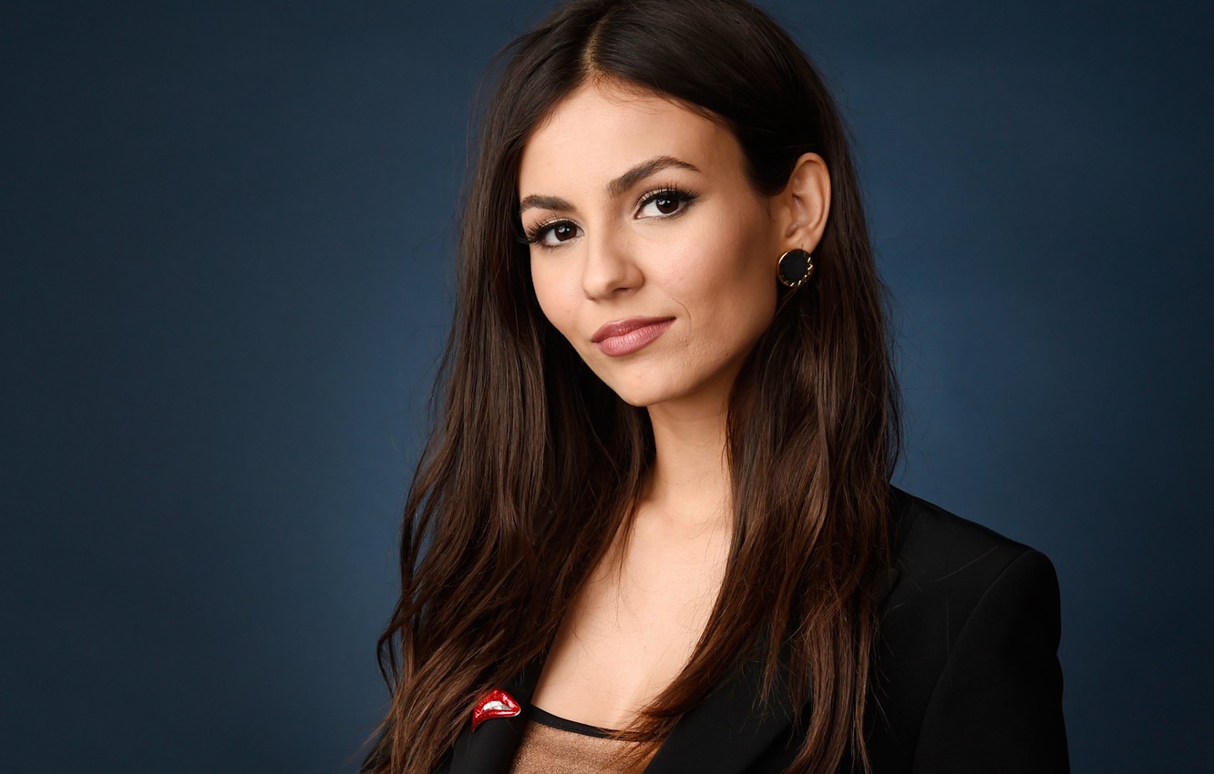 Victoria Justice Brunette Actress And Singer Wallpapers