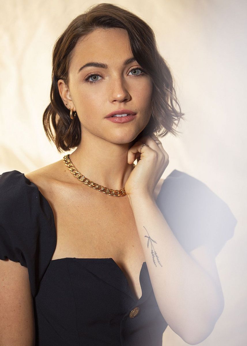 Violett Beane 4K Wallpapers