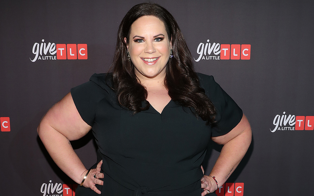 Whitney Way Thore Wallpapers