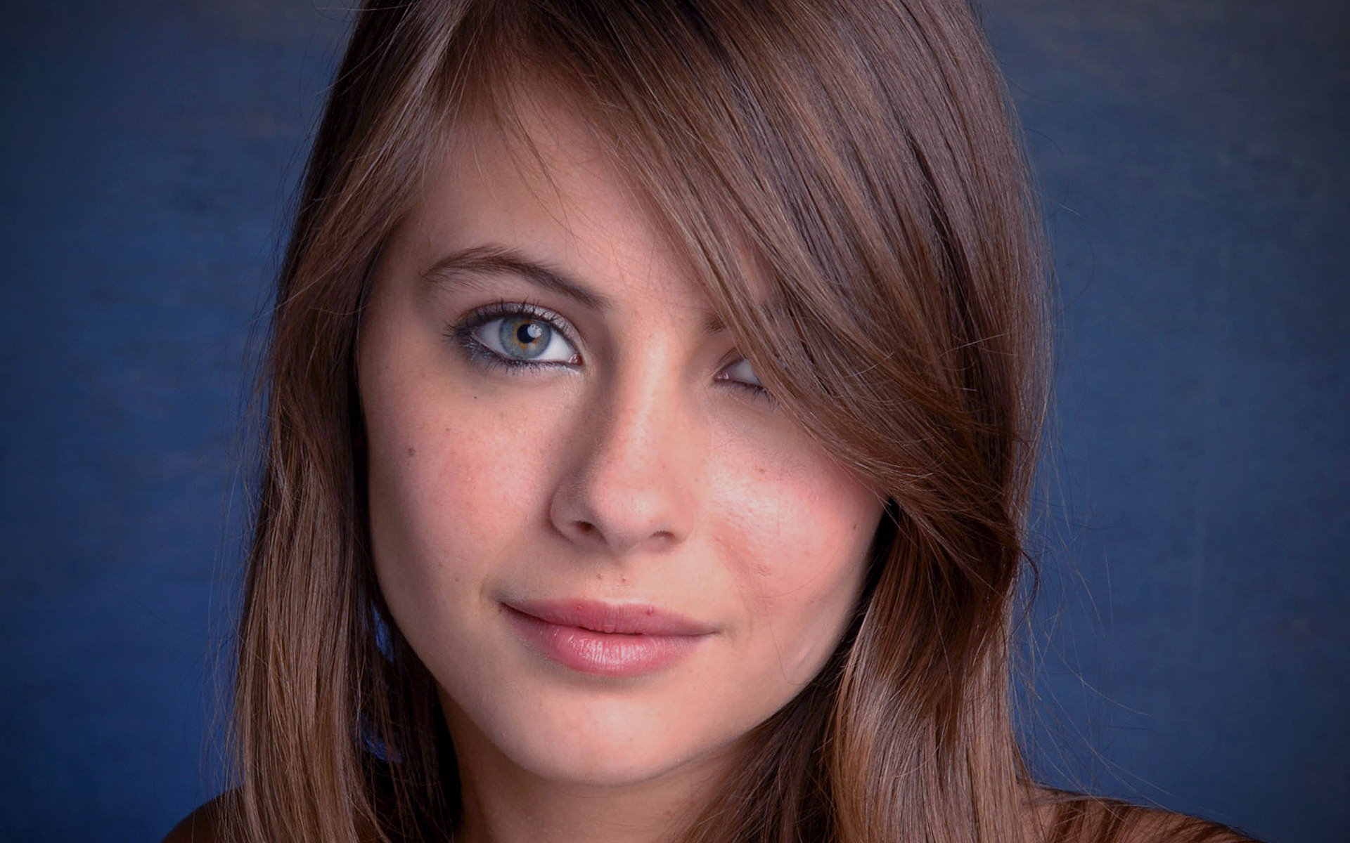 Willa Holland 2017 Wallpapers